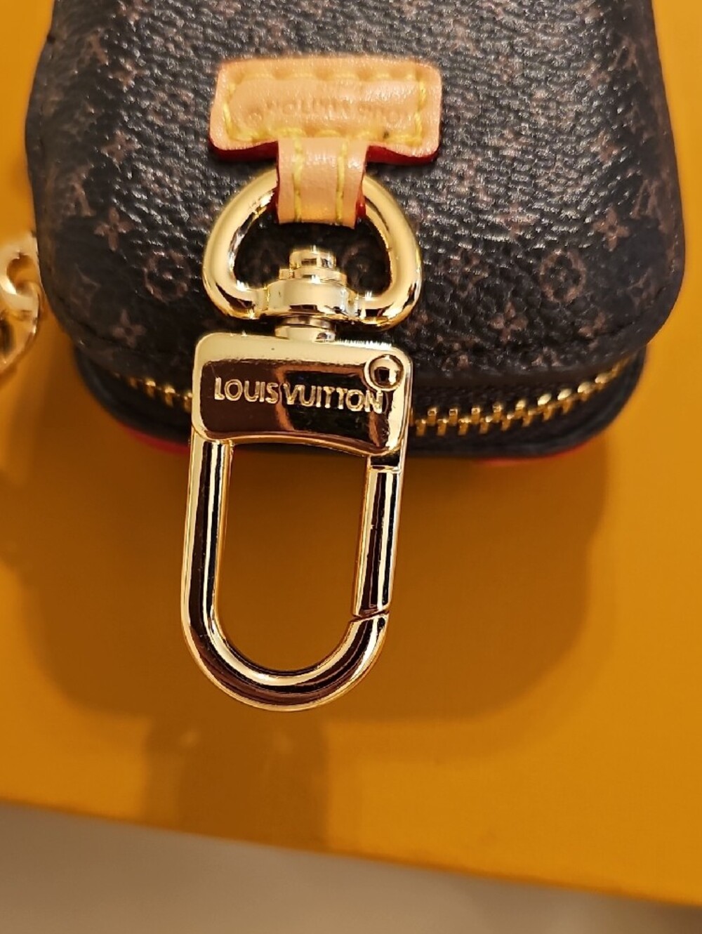 Monogram Horizon Mini Suitcase Bag Charm / Airpod Pouch / Key Pouch - Picture 3 of 9
